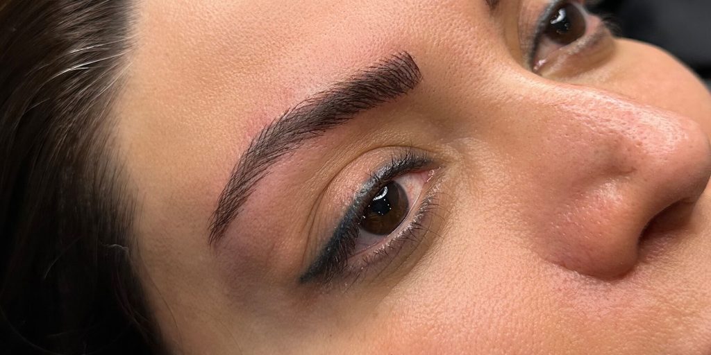 Eyebrow Microblading