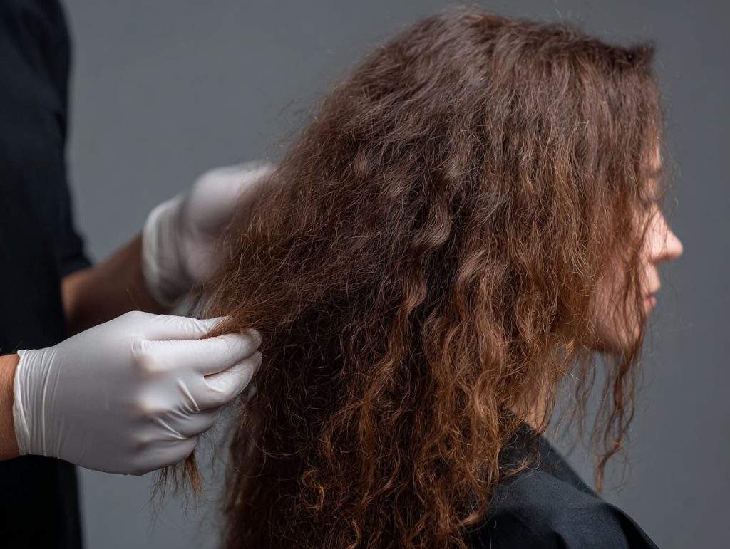 Saç botoksu sonrası yaygın sorunlar ve çözüm önerileri,  sağlıklı ve parlak saçlar